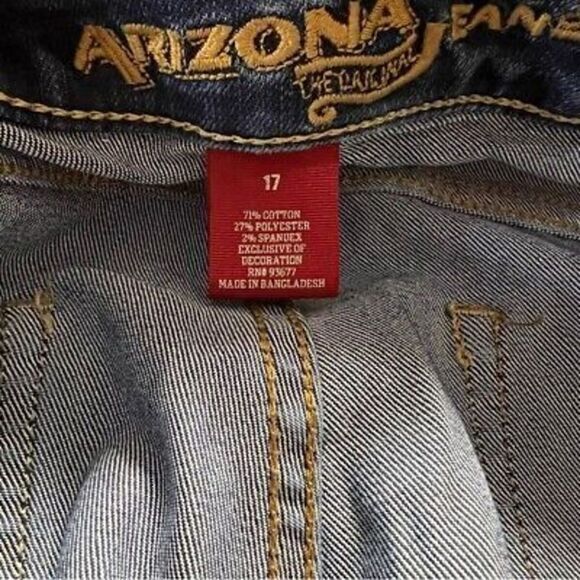 Arizona‎ dark wash distressed knee patch jeans size 17 - Picture 7 of 8